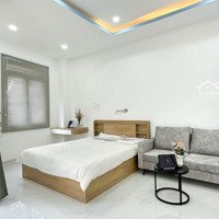 Căn Hộ Ban Công Full Tiện Nghi Xô Viết Nghệ Tĩnh Gần Hàng Xanh