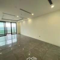 Cần Cho Thuê Gấp Căn 2 Phòng Ngủ 2 Vệ Sinh120M2 14 Triệu Bao Phí Căn Góc Đang Trống