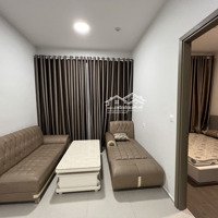 Cho Thuê Chung Cư Westgate 2 Phòng Ngủ 2 Vệ Sinh60M2 - Sẵn Máy Lạnh, Tủ Lạnh, Sofa.