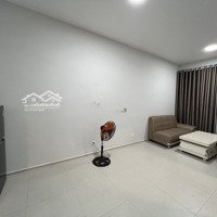 Cho Thuê Chung Cư Westgate 2 Phòng Ngủ 2 Vệ Sinh60M2 - Sẵn Máy Lạnh, Tủ Lạnh, Sofa.