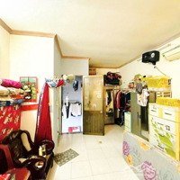 Tôi Bán Nhà 48 M2,Sổ Hồng Riêng ,1 Trệt, 1 Lầu, Cách Chợ 20 M, Quận 4