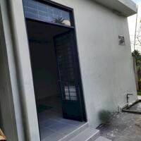 Bán đất tặng căn nhà cấp 4 tọa lạc tại phường Phú Khương