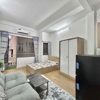 Căn Hộ Studio Ban Công Full Nội Thất Gần Ngã Tư Hàng Xanh