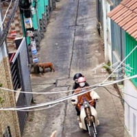 Nhà Đẹp Lung Linh,43M,2Tầng, 2 Phòng Ngủgiếng Trời Thoáng Mat, Hẻm 3M, An Ninh, Tiện Ít Ko Thiếu, Nhĩnh 3Tỹ