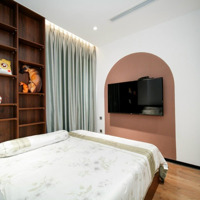 Cho Thuê Căn Hộ 1 Phòng Ngủ+1 Nội Thất Luxury, Nhà Mới Đẹp, View Lung Linh, Vinhomes Central Park