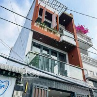 Tôi Bán Nhà Ngay Đỗ Pháp Thuận -Quận 2. Giá Bán 4Tỷ090/66.4M2 Cho Thuê 30 Triệuiệu. Thông Nguyễn Hoàng 100M