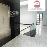 Cho Thuê Nhà Ngay Citylandmặt Tiềnđường Số 3, P. 10 - Gò Vấp. Dt: 5X20M Trệt 4 Lầu Có Thang Máy - 60 Tr