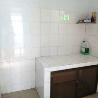 Nhà Thuê Mặt Tiền Âu Cơ. Quận Tân Bình. Dtsd 80M2