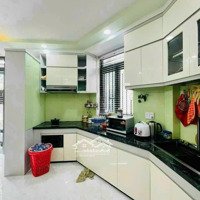 Bán Nhà Ngộp Cộng Hòa-Tân Bình 48M2, Hẻm 5M Thông Thoáng/Shr , Giá Bán 3Tỷ 950 Triệu