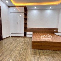 Quá Rẻ! 2 Thoáng Thái Thịnh 42M2* 5 Tầng 20M Ô Tô, Ngõ Thông, Dân Trí Tốt