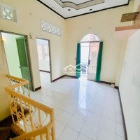 (Nhà Thuê Tân Bình) 9 Triệu/Th - Đất Thánh - P.6, 48M2 - 2 Tầng - 2 Phòng Ngủ- Nhà Trống Ở Ngay