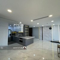 Bán Căn Hộ Midtown Phú Mỹ Hưng Quận 7 3 Phòng Ngủ+1 Kho 130M2 Giá Bán 10 Tỷ Liên Hệ: 0909462288