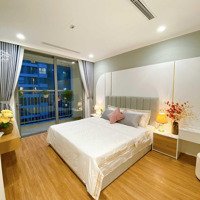 (Cc) Bán Căn Góc 100M2 3Ngủ 2 Vệ Sinh2 Ban Công Đn Full Nội Thất Goldsilk Complex Giá Rẻ Nhất Thị Trường