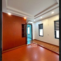 Cho Thuê Studio 2N1K Ngõ 258 Tân Mai- Nguyễn Chính 10 Triệu Gần Hồ