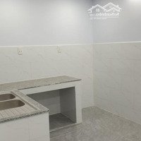 Cho Thuê 2 Nhà Phố Liền Kề Mỗi Căn 80M2 Mới Xây Xong Tại Thành Phố Thủ Đức