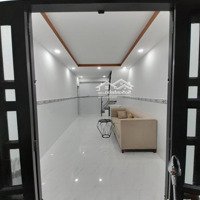 Chính Chủ Nhà Q1Diện Tích30M2,1 Trệt 1 Lầu 2 Phòng Ngủnội Thất Đầy Đủ Đ Cao Bá Nhạ