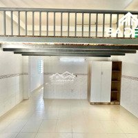 Phòng Mới Xây Giá Rẻ 30M2 Cửa Sổ Lớn Gần Nguyễn Thái Sơn