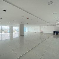 Mt Nguyễn Sơn,Diện Tích8X20M Trệt 3 Lầu, Phù Hợp Làm Ngân Hàng, Showroom.