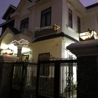 Bán Villa Ngay Trung Tâm Đà Lạt, Ngay Ngã 5 Đại Học, Cách Sân Golf 3'' Di Chuyển 243M2, 10 Tỷ