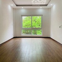 Nhà Gần Chợ Đông La - 5 Tầng 30M2. Cạnhkhu Đô Thịđô Nghĩa Cuối Trục Tố Hữu.