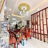 Bán Nhà Trảng Bom Ngay Chợ Mới 1 Trệt 2 Lầu Có Sân Thượng Và Sân Ôtto