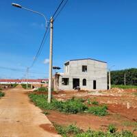 Nhà mình cần bán lô đất cạnh trường mầm non Khu dân cư Phú Lộc Krông Năng