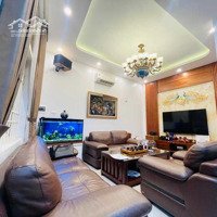 Bán Nhà 40M2 Phố Thái Thịnh, Nội Thất Tiền Tỷ, 3 Bước Ra Phố, Chỉ Nhỉnh 8 Tỷ