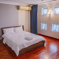 Cho Thuê Villa Hiện Đại Cao Cấp Khu Compoud P. Thảo Điền, Quận 2. Liên Hệ: 0911383889