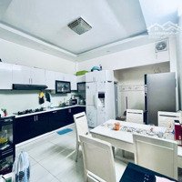 Gấp Bán,Vip Quận 3 Lý Chính Thắng,5 Tầng, 6 Phòng Ngủ 50M2, Hẻm Xe Hơi,10.X Tỷ