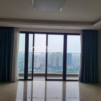 Chính Chủ Bán Căn Hộ 90M2. 3 Phòng Ngủban Công Đn, Tại D''capitale, Giá Bán 7,29 Tỷ. Liên Hệ: 0962636162