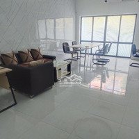 Cho Thuê Văn Phòng Mặt Tiền Quận 1, Phường Đa Kao, View Kính,Diện Tích35M2 Giá Bán 10 Triệu /Tháng