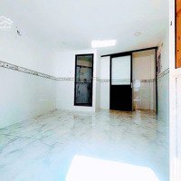 Tôi Bán Nhà Dtsd 30 M2, Sổ Hồng Riêng, Mặt Tiền Nhà 3,5M, Tuyệt Đẹp, Quận 7. Giá: 1,53 Tỷ