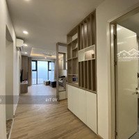 Cho Thuê Căn Hộ Tầng Trung Ở Hanoi Paragon Tòa C - 90M2 - 2 Ngủ + Kho Full Đồ, Giá Thuê 16 Triệu