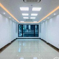 Cho Thuê Nr Tại Giang Văn Minh, Diện Tích 80M2X4,5T, Làm Spa, Giá Thuê Chỉ 23 Tr/Th. Liên Hệ: 0982987227