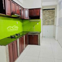 Phòng Trọ 20M2 Có Ban Công Giá Rẻ P2 Dạ Nam Quận 8