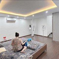 Bán Nhà Mặt Phố Ngô Gia Tự 114 M2 5 Tầng Tầng Một Thông Sàn Kinh Doanh Vỉa Hè