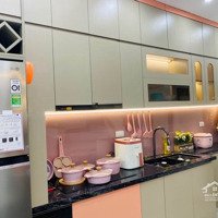 Bán Nhà Võng Thị-2 Phút Ra Hồ Tây-Ô Tô Đỗ Ngõ-45M2-5 Tầng-Giá Chỉ 9 Tỷ