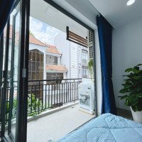 Studio Ban Công - 35M2- Tách Bếp - Full Nội Thất - Thang Máy - Hầm Xe - Thích Quãng Đức - Phú Nhuận