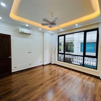 Hào Nam - Hoàng Cầu, Đống Đa 86M2, Mt5M, 5 Tầng, Phân Lô, Gara Ô Tô, Nhà Đẹp, 17 Tỷ. Liên Hệ: 0988424386