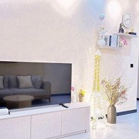 Cần Bán Căn 2 Phòng Ngủfull Nội Thất Tầng Cao, View Thoáng, Giá Bán 6 Tỷ. Lh Xem Nhà Ngay: 0938.18.75.18