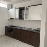 Diện Tích: 60M2. 3 Tầng- Cách Chợ Mới Đông La 7P Chạy Xe