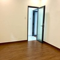 Bán Nhà Đường Số 8 Phú Thuận. Q7 . Phú Mỹ Hưngdiện Tích: 5,5X8,3 1 Lau Giá Bán 2,45 Ty . 80M2 . Hẻm 3,5M