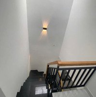 Bán Nhàhẽm Xe Hơitới Cửa Nơ Trang Long , P12, 36M2 , 5Tỷcó Thương Lượng. Lh : 0866408299 Việt Anh Nguyễn