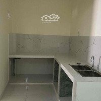 Nhà C4Diện Tíchlớn 100M2, 2 Pn Đường Triệu Quốc Đạt Tt