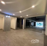 Cho Thuê Mbkd Tại Thảo Điền Quận 2 - Ngang 12M Diện Tích: 400M2 Trệt Lầu Sân Rộng Lề Đường Lớn - 132 Triệu