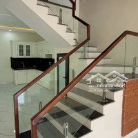 Nhà Mặt Tiền 53M2, 5 Phòng Ngủ, Đối Diện Trường Thcs Phụng Châu