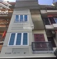 Cho Thuê Nhà Riêng Ngõ Trần Quốc Hoàn, Cầu Giấy, Diện Tích 80M X 5 Tầng, Ô Tô Đỗ Cửa