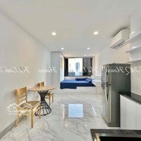 Căn Hộ Cao Cấp Studio Rộng 40M2Full Nội Thất Ngay Trung Tâm Qbt