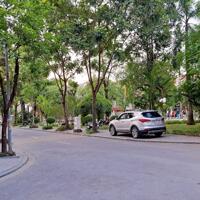 Bán biệt thự Văn Phú Hà Đông, lô góc, view công viên, nội thất chất ngây ngất