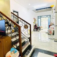 Nhà Đẹp Giá Rẻ - Nguyễn Văn Đậu P.11 Quận Bình Thạnh